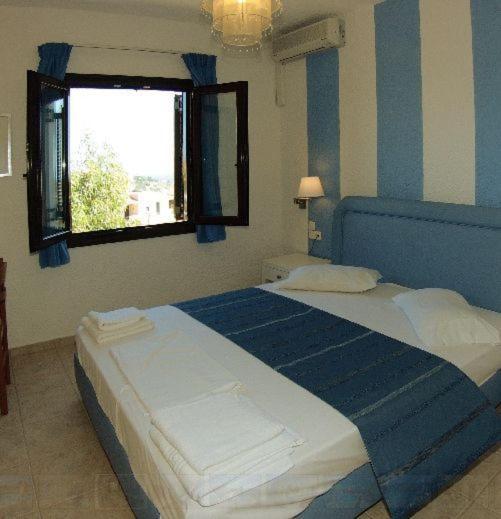 Perla Apartments アギア・ペラギア エクステリア 写真